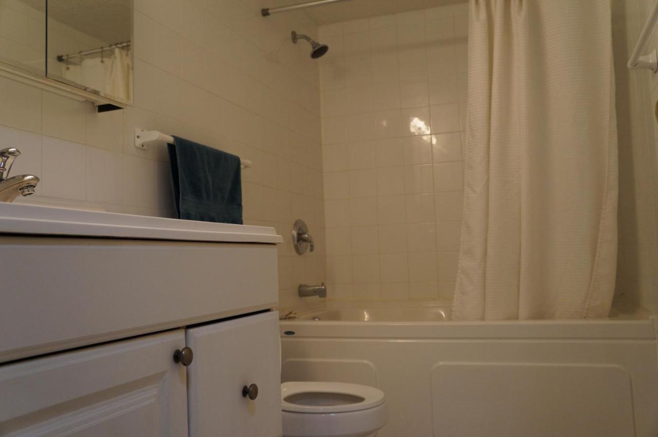 Elegant 2-bedroom Corporate Housing In Downtown For Prime Calgary